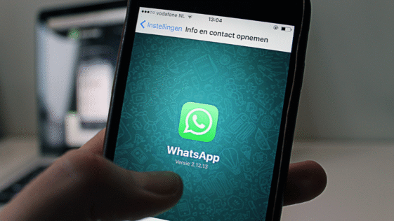 WhatsApp to Import Profile Pics from Facebook & Instagram