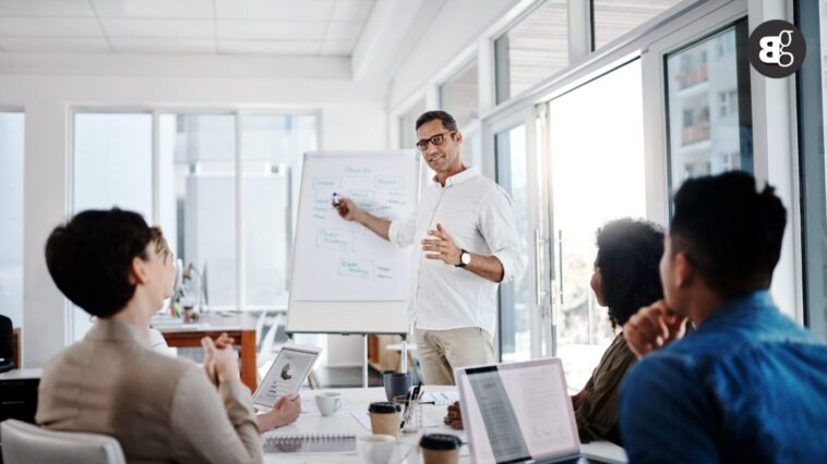 What-Is-The-Best-Way-To-Lead-In-A-World-With-Many-Minds